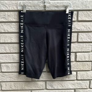 Nike Air Bicycle Shorts 9" Black Sz M
